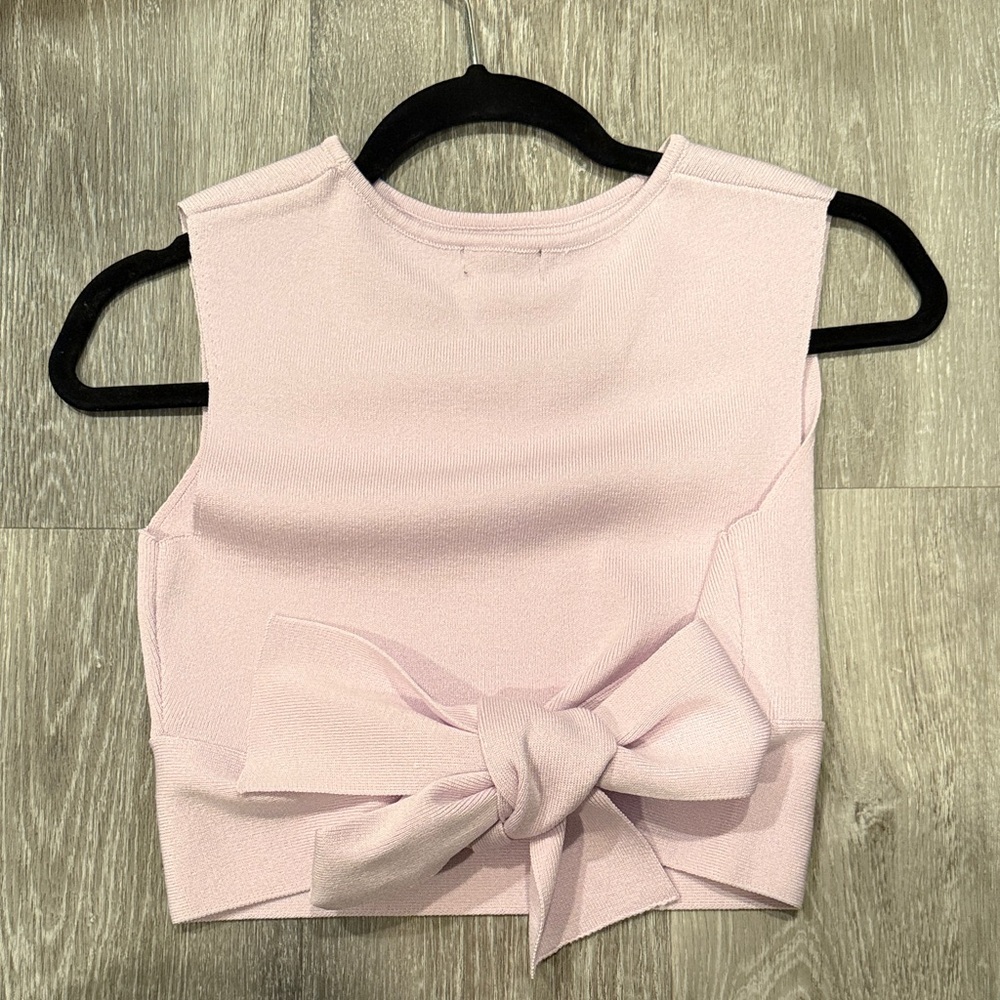 Women's Tie Back Crewneck
Sweater Tank Top Lilac